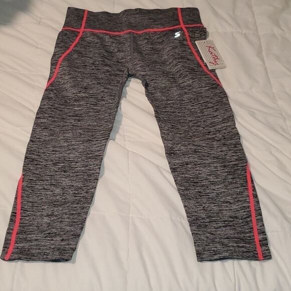 Kathy active capri leggings - Picture 1 of 6